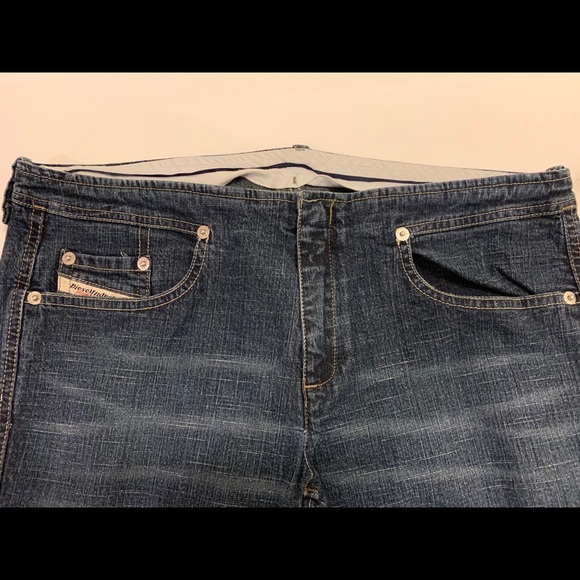 Diesel Jeans - Picture 2 of 4